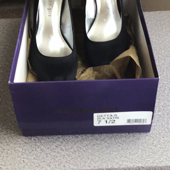 Platform Heels - Picture 9 of 9